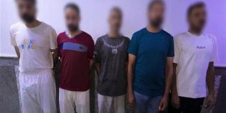الأمن يكشف ملابسات مشاجرة بالأسلحة البيضاء في البحيرة وضبط طرفي الواقعة