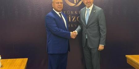 وزير النقل يعقد لقاء مهما مع الأمين العام للمنظمة البحرية الدولية