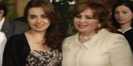 برسالة مؤثرة، إلهام شاهين تدعم هبة مجدي في أزمتها الصحية