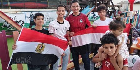 شباب نادي السلام ببورفؤاد يشعلون الأجواء أثناء مباراة مصر والأرجنتين (فيديو)