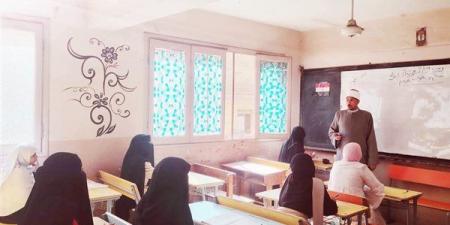 رئيس منطقة الجيزة الأزهرية يتابع ختام امتحانات القسم العلمي