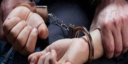 القبض على عامل قتل زوجته ودفن جثتها بجوار المنزل في الواحات البحرية