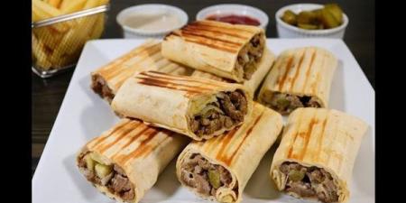طريقة عمل شاورما اللحمة في المنزل زي المطاعم وبخطوات بسيطة