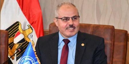 اعتماد نتائج كلية العلاج الطبيعي بجامعة قناة السويس بنسبة نجاح 97 %