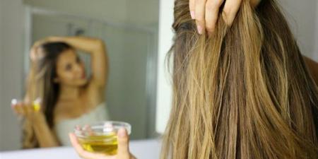 وصفات طبيعية للعناية بالشعر الهايش ومنحه نعومة ولمعانًا
