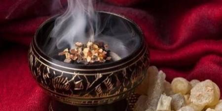 تفسير حلم البخور في المنام وعلاقته بسماع أخبار سعيدة قريبا