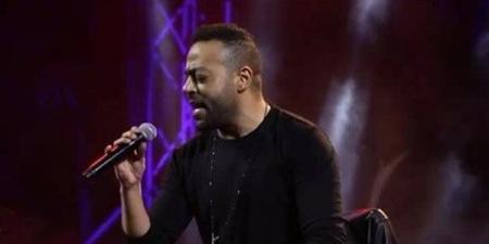 قبل طرحه رسميًا، ألبوم "مراية الحب" لتامر عاشور يتصدر تريند إنستجرام