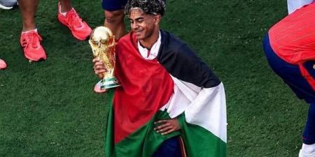حقيقة صورة لامين يامال بعلم فلسطين في نهائي كأس العالم 2026