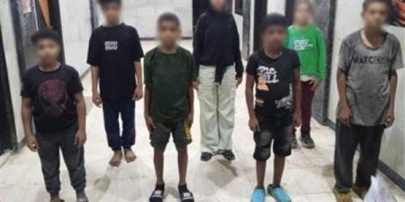 "لقمة العيش" ستار الجريمة، سقوط 8 متهمين باستغلال الأطفال في أعمال التسول وبيع السلع بالقاهرة