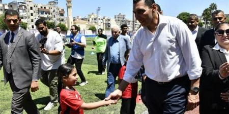 وزير الرياضة يفتتح أعمال تطوير الملعب القانوني بمركز شباب النصر بالإسكندرية