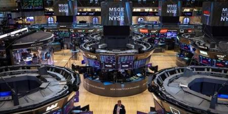 الأسهم الأمريكية تتراجع بفعل مخاوف الذكاء الاصطناعي وارتفاع أسعار النفط