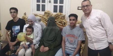 مروان محمد الرابع بالثانوية العامة "علمي": صحوني من النوم قالوا لي أنت من الأوائل و3 من أسرتي أطباء (فيديو)