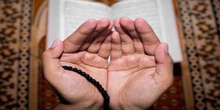 "اللهم اجعلنا من المهتدين"، أدعية لرد الظالمين في صلاة فجر الجمعة