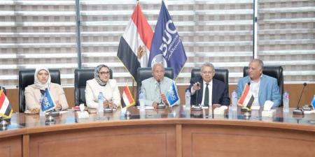 إنشاء مدرسة تمريض تطبيقية جديدة بالخارجة و12 منحة جامعية لأبناء الوادي الجديد
