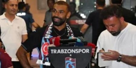 محمد صلاح يشعل اقتصاد طرابزون.. عروض وحملات تجارية لدعم النادي (فيديو)