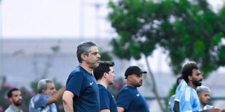 جلسة بين معتمد جمال ولاعبي الزمالك قبل مواجهة البنك الأهلي - النيل نيوز