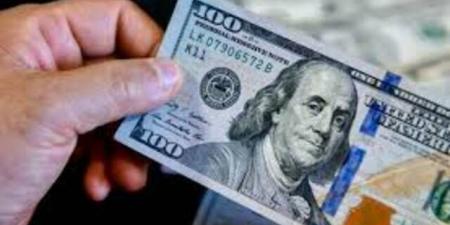 الدولار يكافح للحفاظ على مكاسبه وسط تقييم عقوبات إيران - النيل نيوز