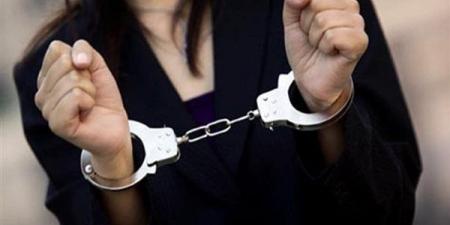 حجز صانعة محتوى بتهمة نشر مقاطع فيديوهات خادشة للحياء بأكتوبر - النيل نيوز