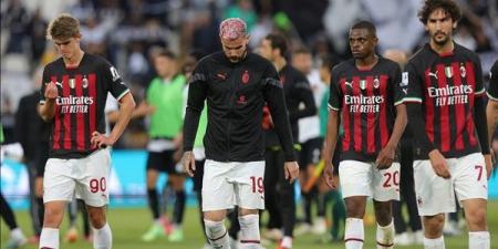 الدوري الإيطالي، ميلان يحسم فوزًا مريحًا على فينيزيا بثنائية نظيفة في سان سيرو - النيل نيوز
