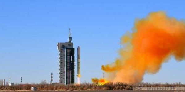 الصين
تطلق
قمراً
صناعياً
جديداً
لمراقبة
البحار