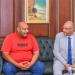محافظ الإسكندرية يكرم أسرة الشاب زياد تقديرًا لموقفه البطولي وتضحيته لإنقاذ 6 أشخاص من الغرق