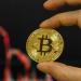 البيتكوين دون 63 ألف دولار وسط تأجيل قانون العملات المشفرة - النيل نيوز
