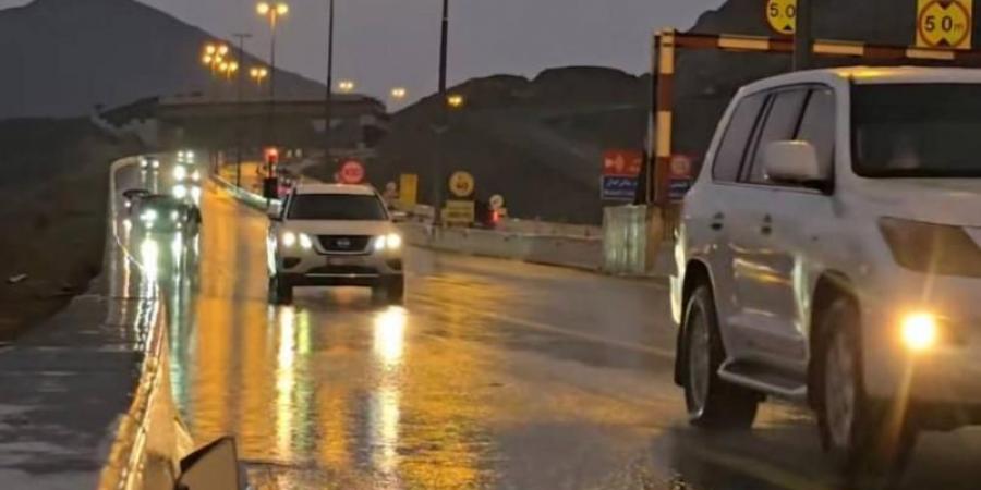 طقس صحو.. وتوقعات باستمرار سقوط الأمطار اليوم