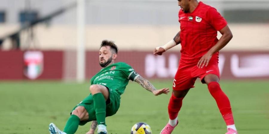 سوزا: فخور بتدريب شباب الأهلي