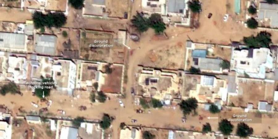 مشاهد مرعبة في الفاشر..صور الأقمار الصناعية توثق جثثاً وبقع دماء وعمليات إعدام جماعي