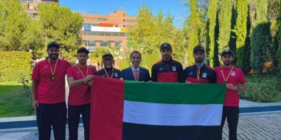 منتخب الإمارات للباراموتور السابع في بطولة العالم