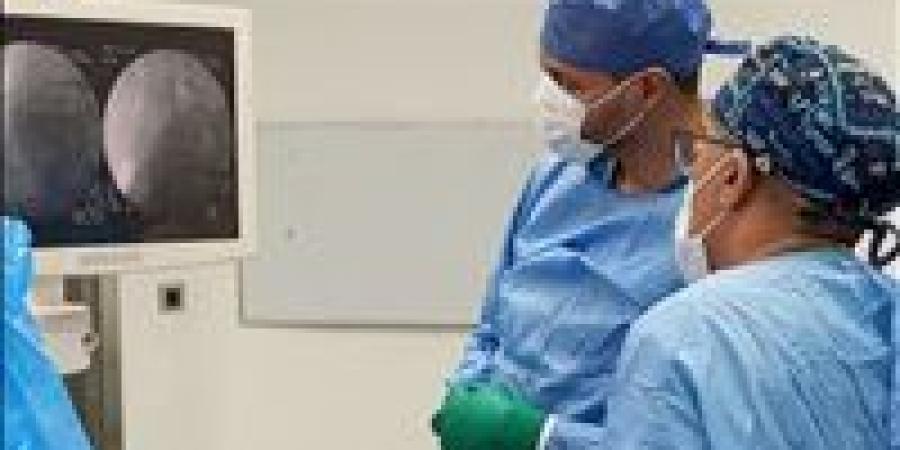 هيئة الرعاية الصحية تستحدث خدمة تثبيت الفقرات لأول مرة بمستشفى دراو المركزي بأسوان ضمن منظومة التأمين الصحي الشامل