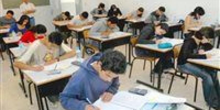 موعد
      امتحانات
      الشهادة
      الإعدادية
      2026
      رسميًا..
      التفاصيل
      الكاملة
      وجداول
      المحافظات