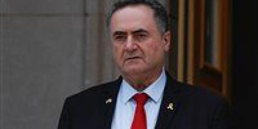 كاتس
      يرفع
      سقف
      التصعيد:
      لا
      انسحاب
      من
      غزة
      ولا
      خطوة
      إلى
      الوراء
      في
      سوريا…
      والسيادة
      «قيد
      التنفيذ»