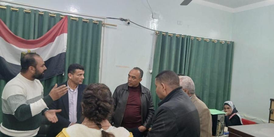 نائب
      محافظ
      المنيا
      يتفقد
      المركز
      التكنولوجي
      بمغاغة
      لمتابعة
      جودة
      الخدمات
      المقدمة
      للمواطنين