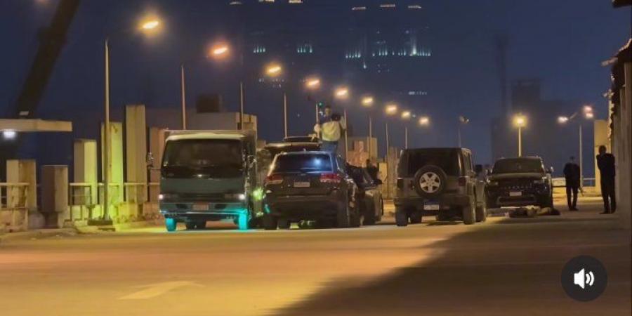 دراما
      رمضان
      2026|
      إصابة
      في
      مشهد
      اكشن
      بـ
      مسلسل
      الكينج..
      محمد
      إمام
      يطمئن
      الجمهور:
      ربنا
      ستر