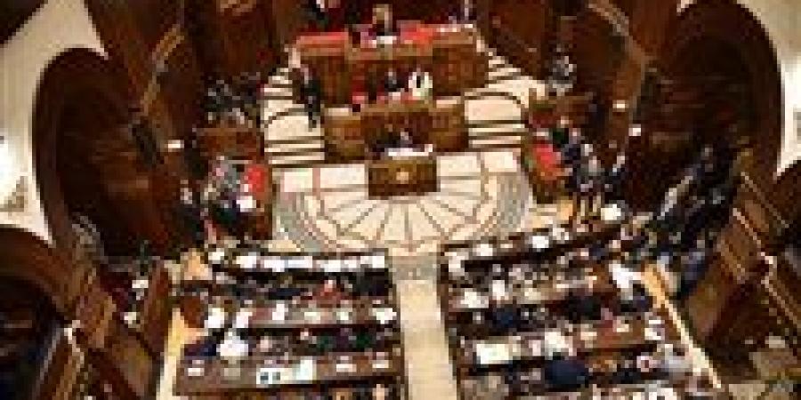 برلماني:
      سياسات
      مالية
      واعية
      تعيد
      ضبط
      بوصلة
      الدين
      العام
      وتدعم
      مسار
      التنمية
      الشاملة