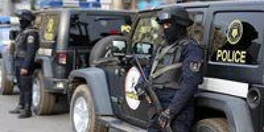 خروج
      من
      السجن
      منذ
      شهور..
      مصرع
      أخطر
      مسجل
      خطر
      في
      مواجهة
      دامية
      مع
      الشرطة
      ببني
      سويف