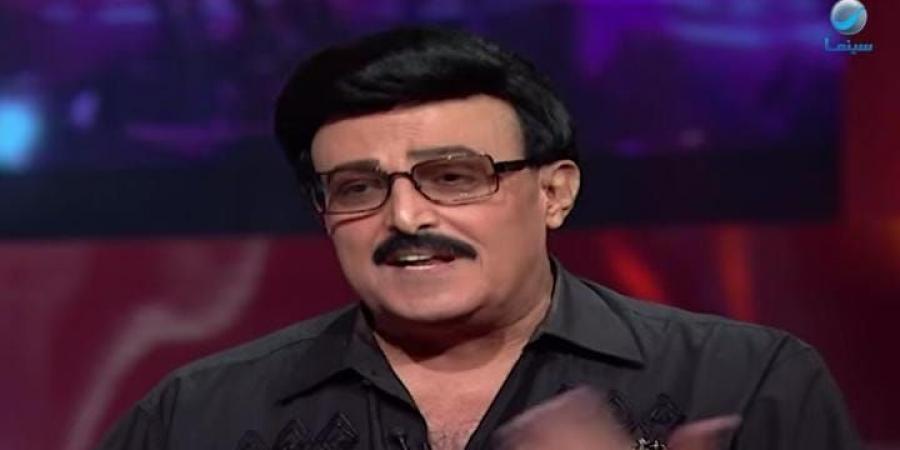 "كانوا
      فاكرينه
      إرهابي
      والمطار
      اتقلب"..
      قصة
      ضبط
      سمير
      غانم
      في
      مطار
      لندن
      بتهمة
      تهريب
      أسلحة