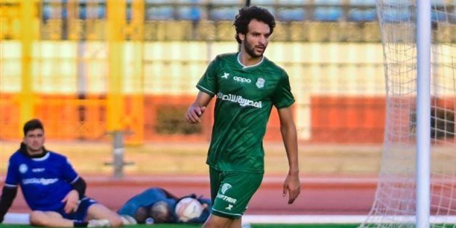 الاتحاد
      السكندري
      يتمسك
      ببقاء
      محمود
      علاء