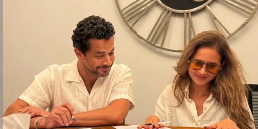 خاص|
      مديرة
      أعمال
      نيللي
      كريم
      عن
      ارتباطها
      بـ
      شريف
      سلامة:
      الكلام
      ده
      مش
      مظبوط