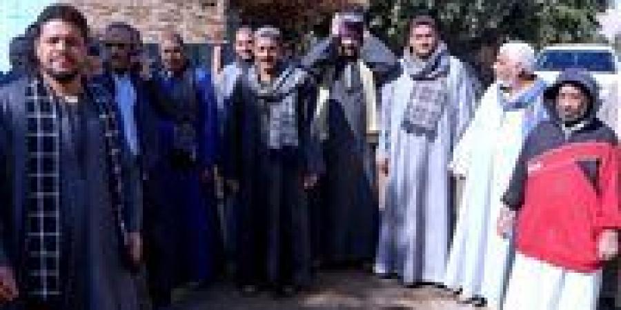 المواطنون يتوافدون على اللجان الانتخابية بقنا في اليوم الثاني لإعادة الانتخابات بالدوائر الـ19 الملغاة