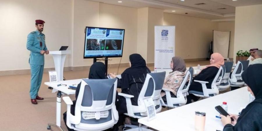 «سيدات أعمال عجمان» يعزز «سلامة الأطفال في المركبة» بجلسة توعوية