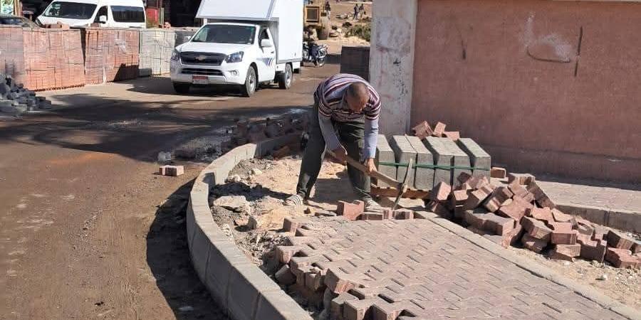 الغردقة تواصل تطوير محور شارع الثلاثين لتعزيز البنية التحتية