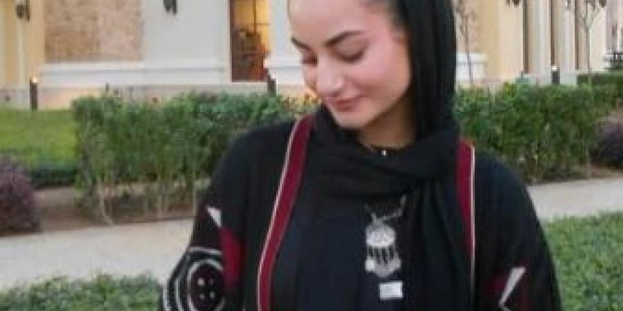 بعد ارتدائها الحجاب.. من هي ملك حسن وهل ستترك الفن وحقيقة علاقتها بـ داليا البحيري