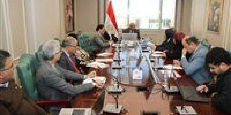 الكهرباء: استراتيجيتنا الوطنية للطاقة لخفض استخدام الوقود وزيادة الاعتماد على الطاقات المتجددة