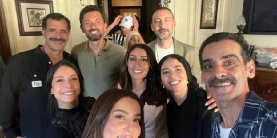 إيرادات السينما أمس.. إن غاب القط بزيح طلقني من الصدارة