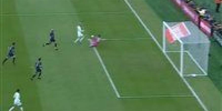 brazil vs france.. هوجو إيكيتيكي يسجل الهدف الثاني لـ منتخب فرنسا في مرمى البرازيل