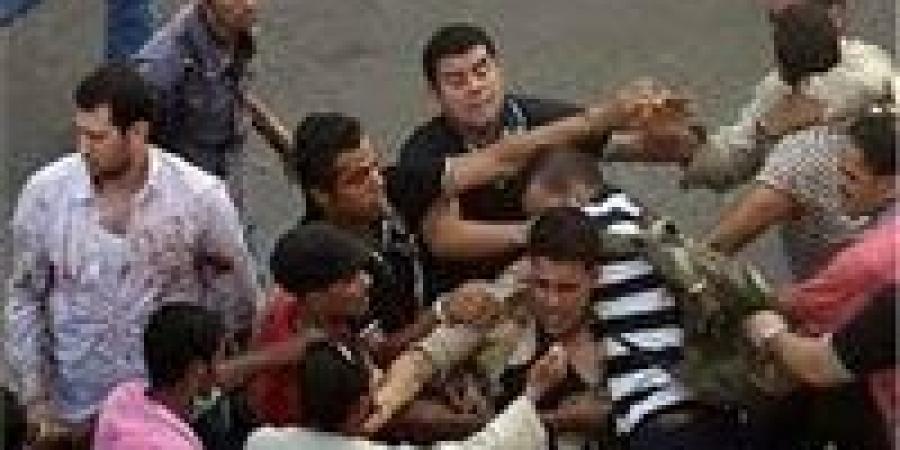 مشاجرة على “تاكسي” تتحول لساحة ضرب.. تفاصيل واقعة مول الجيزة