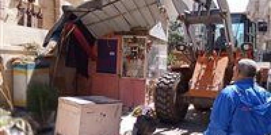 حملة “شارع منظم – رصيف آمن” تتواصل لإعادة الانضباط والقضاء على الإشغالات بالإسماعيلية