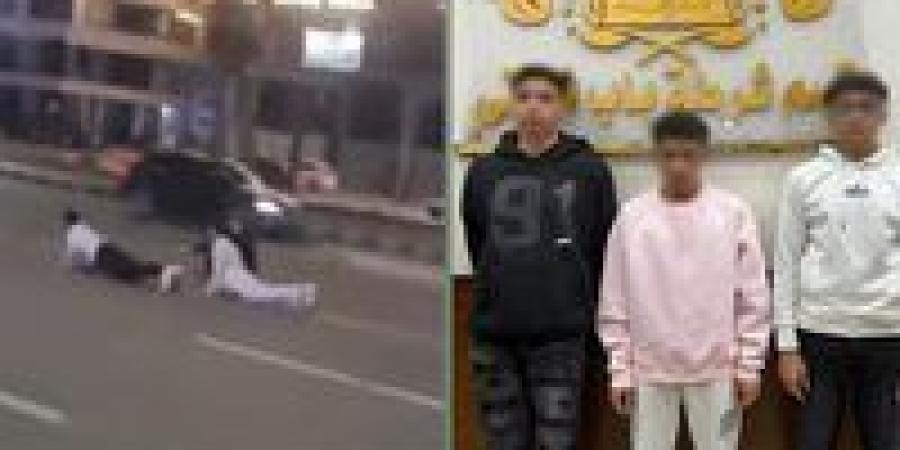 بيلعبوا ضغط في نص الطريق.. ضبط 3 طلاب أدوا تصرفات غريبة أمام السيارات بكورنيش الإسكندرية
